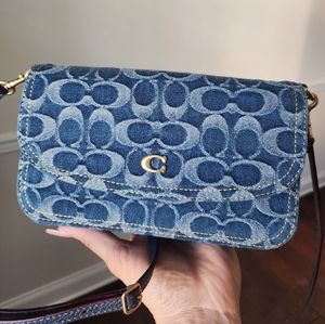 *DENIM* COACH Signature Crossbody